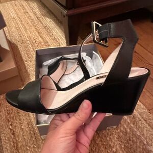 Louise et Cie Black Leather Wedges